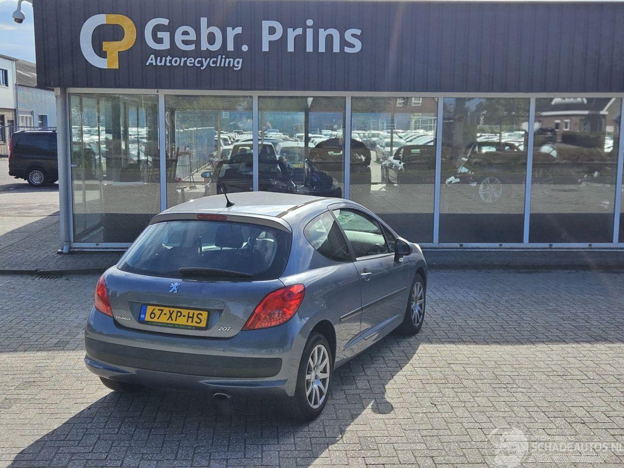 Peugeot 207 1.6 16V VTi Hatchback  Benzine 1.598cc 88kW (120pk) FWD