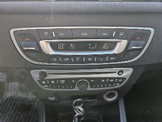 Renault Mégane 1.5 dCi 90 Combi/o 4Dr Diesel 1.461cc 66kW (90pk) FWD picture 12