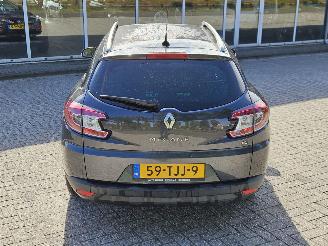 Renault Mégane 1.5 dCi 90 Combi/o 4Dr Diesel 1.461cc 66kW (90pk) FWD picture 2