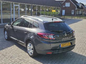 Renault Mégane 1.5 dCi 90 Combi/o 4Dr Diesel 1.461cc 66kW (90pk) FWD picture 3