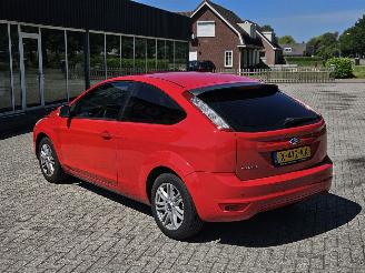 Ford Focus 1.4 16V Hatchback  Benzine 1.388cc 59kW (80pk) picture 3
