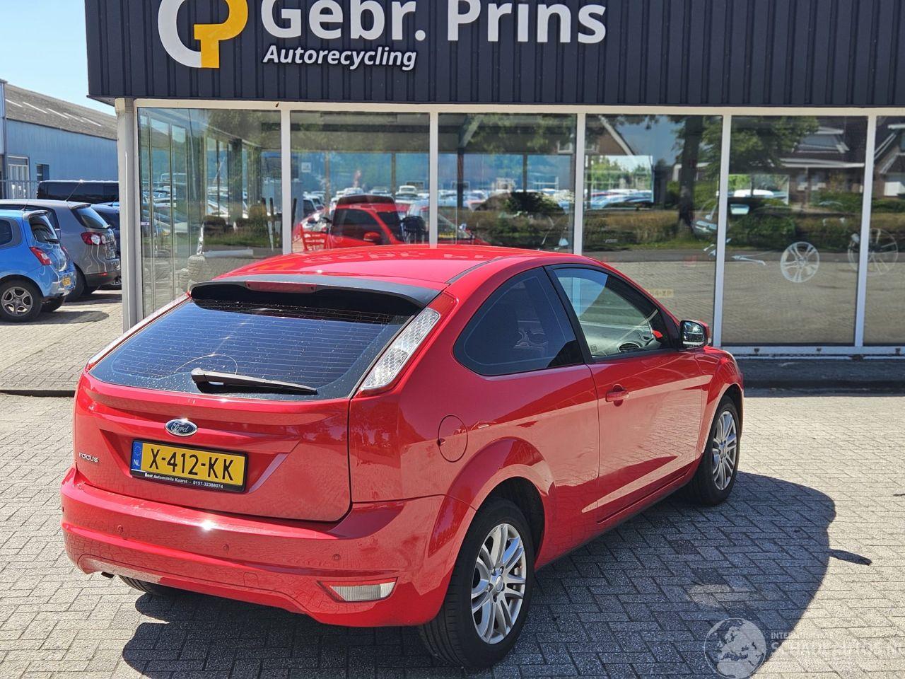 Ford Focus 1.4 16V Hatchback  Benzine 1.388cc 59kW (80pk)