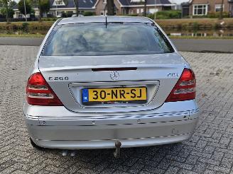 Mercedes C-klasse 2.2 C-200 CDI 16V Sedan 4Dr Diesel 2.148cc 90kW (122pk) RWD picture 4