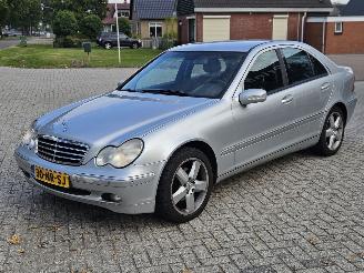 Mercedes C-klasse 2.2 C-200 CDI 16V Sedan 4Dr Diesel 2.148cc 90kW (122pk) RWD picture 7