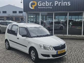 skadebil auto Skoda Roomster 1.2i 12V MPV  Benzine 1.198cc 51kW (69pk) FWD 2012/12