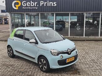Auto incidentate Renault Twingo 1.0 SCe 70 12V Hatchback 4Dr Benzine 999cc 52kW (71pk) RWD 2016/11