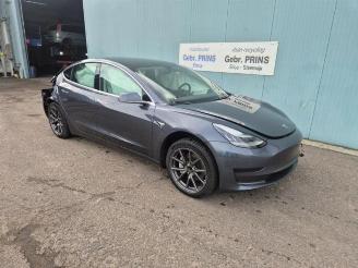 Sloopauto Tesla Model 3 Model 3, Sedan, 2017 Standard RWD Plus 60 kWh 2020/9