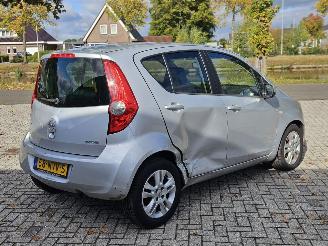 Opel Agila 1.2 16V MPV  Benzine 1.242cc 69kW (94pk) FWD picture 5