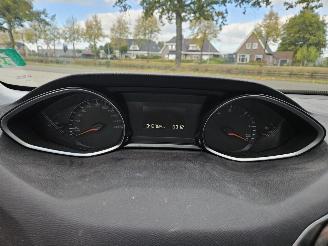 Peugeot 308 1.6 BlueHDi 120 Combi/o 4Dr Diesel 1.560cc 88kW (120pk) FWD picture 11