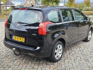 Peugeot 5008 1.6 THP 16V MPV  Benzine 1.598cc 115kW (156pk) FWD picture 6