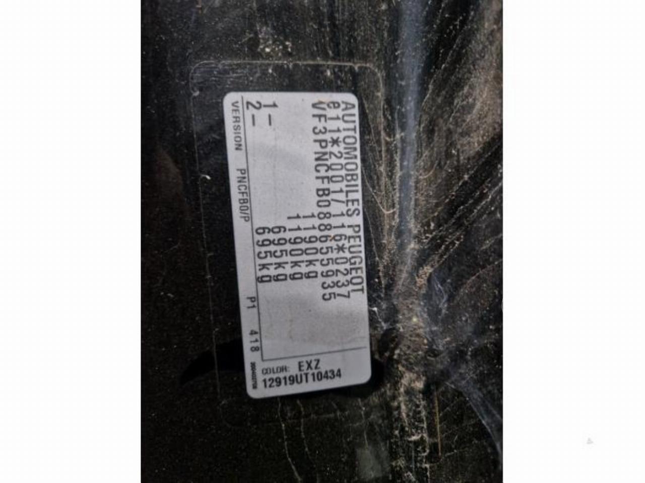 Peugeot 107 107, Hatchback, 2005 / 2014 1.0 12V