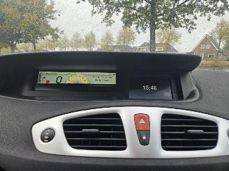 Renault Mégane Scénic 1.4 16V TCe 130 MPV  Benzine 1.397cc 96kW (131pk) FWD picture 12