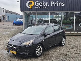 Voiture accidenté Opel Corsa -E 1.4 16V Hatchback  Benzine 1.398cc 66kW (90pk) FWD 2016/7