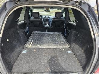 Mercedes M-klasse 3.0 ML-320 CDI 4-Matic V6 24V SUV  Diesel 2.987cc 155kW (211pk) 4x4 picture 9