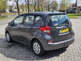 Subaru Trezia 1.33 16V Dual VVT-I MPV  Benzine 1.329cc 73kW (99pk) FWD picture 8