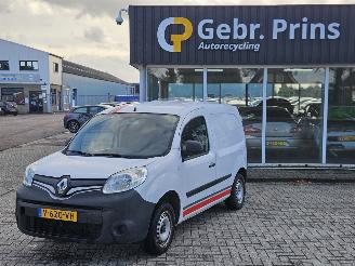 Unfall Kfz Van Renault Kangoo 1.5 dCi 75 FAP Bestel  Diesel 1.461cc 55kW (75pk) 2019/1