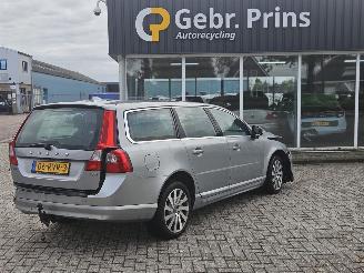 Schadeauto Volvo V-70 2.0 D3 20V Combi/o  Diesel 1.984cc 120kW (163pk) FWD 2011/8