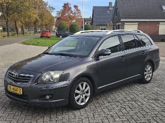 Toyota Avensis 2.0 16V VVT-i D4 Combi/o  Benzine 1.998cc 108kW (147pk) FWD picture 8