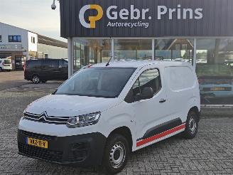dañado vehículos comerciales Citroën Berlingo 1.5 BlueHDi 75 Bestel  Diesel 1.499cc 55kW (75pk) FWD 2021/7