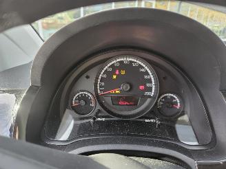 Volkswagen Up! 1.0 12V 60 Hatchback  Benzine 999cc 44kW (60pk) FWD picture 12