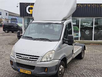damaged commercial vehicles Iveco New daily BE-Trekker 40C18 CHC  Diesel 2.998cc 130kW (177pk) RWD 2009/5
