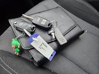 Hyundai I-30 1.6 GDI Blue 16V Hatchback  Benzine 1.591cc 99kW (135pk) FWD picture 14