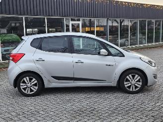 Hyundai Ix20 1.4i 16V SUV  Benzine 1.396cc 66kW (90pk) FWD picture 2