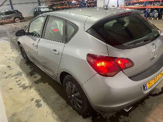 Opel Astra 1.4 Turbo 16V Hatchback 4Dr Benzine 1.364cc 88kW (120pk) FWD picture 5