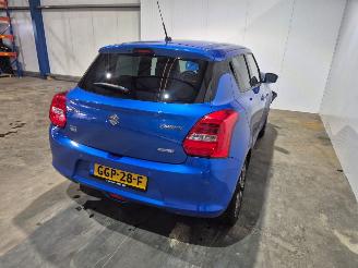Schadeauto Suzuki Swift 1.2 Dual Jet 16V Smart Hybrid Hatchback 4Dr Elektrisch Benzine 1.242cc 61kW (83pk) FWD 2021/9