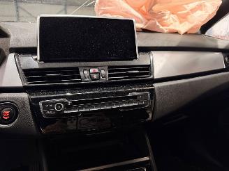 BMW 2-serie 220i 2.0 TwinPower Turbo 16V MPV  Benzine 1.998cc 141kW (192pk) FWD picture 8