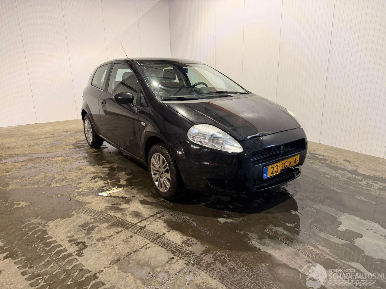 Fiat Punto 1.2 Hatchback  Benzine 1.242cc 48kW (65pk) FWD