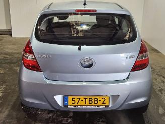 Hyundai I-20 ROLSTOEL/AANGEPAST 1.4i 16V Hatchback  Benzine 1.396cc 74kW (101pk) FWD picture 3