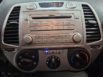 Hyundai I-20 ROLSTOEL/AANGEPAST 1.4i 16V Hatchback  Benzine 1.396cc 74kW (101pk) FWD picture 13