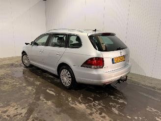 krockskadad bil auto Volkswagen Golf 1.6 TDI 16V 105 Combi/o  Diesel 1.596cc 77kW (105pk) FWD 2013/4