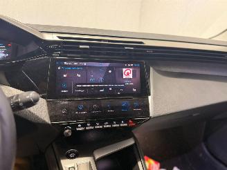 Peugeot 308 1.6 16V HYbrid 180 e-EAT8 Combi/o 4Dr Elektrisch Benzine 1.598cc 133kW (181pk) FWD picture 10