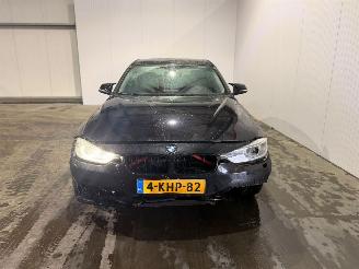 BMW 3-serie 316i 1.6 16V Sedan 4Dr Benzine 1.598cc 100kW (136pk) RWD picture 8