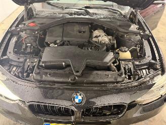 BMW 3-serie 316i 1.6 16V Sedan 4Dr Benzine 1.598cc 100kW (136pk) RWD picture 9