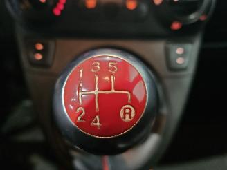 Fiat 500 1.2 Hatchback  Benzine 1.242cc 51kW (69pk) FWD picture 12