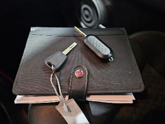 Fiat 500 1.2 Hatchback  Benzine 1.242cc 51kW (69pk) FWD picture 17