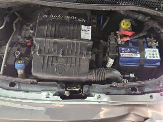 Fiat 500 1.2 Hatchback  Benzine 1.242cc 51kW (69pk) FWD picture 9