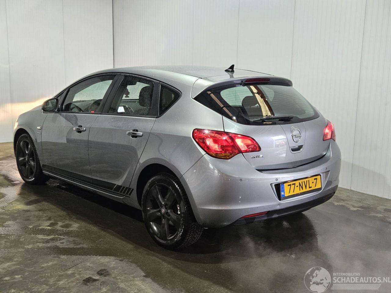 Opel Astra 1.6 16V AUT Ecotec Hatchback 4Dr Benzine 1.598cc 85kW (116pk) FWD