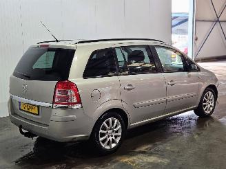 Schadeauto Opel Zafira 1.8 16V 7 Pers Ecotec MPV  Benzine 1.796cc 103kW (140pk) FWD 2008/8