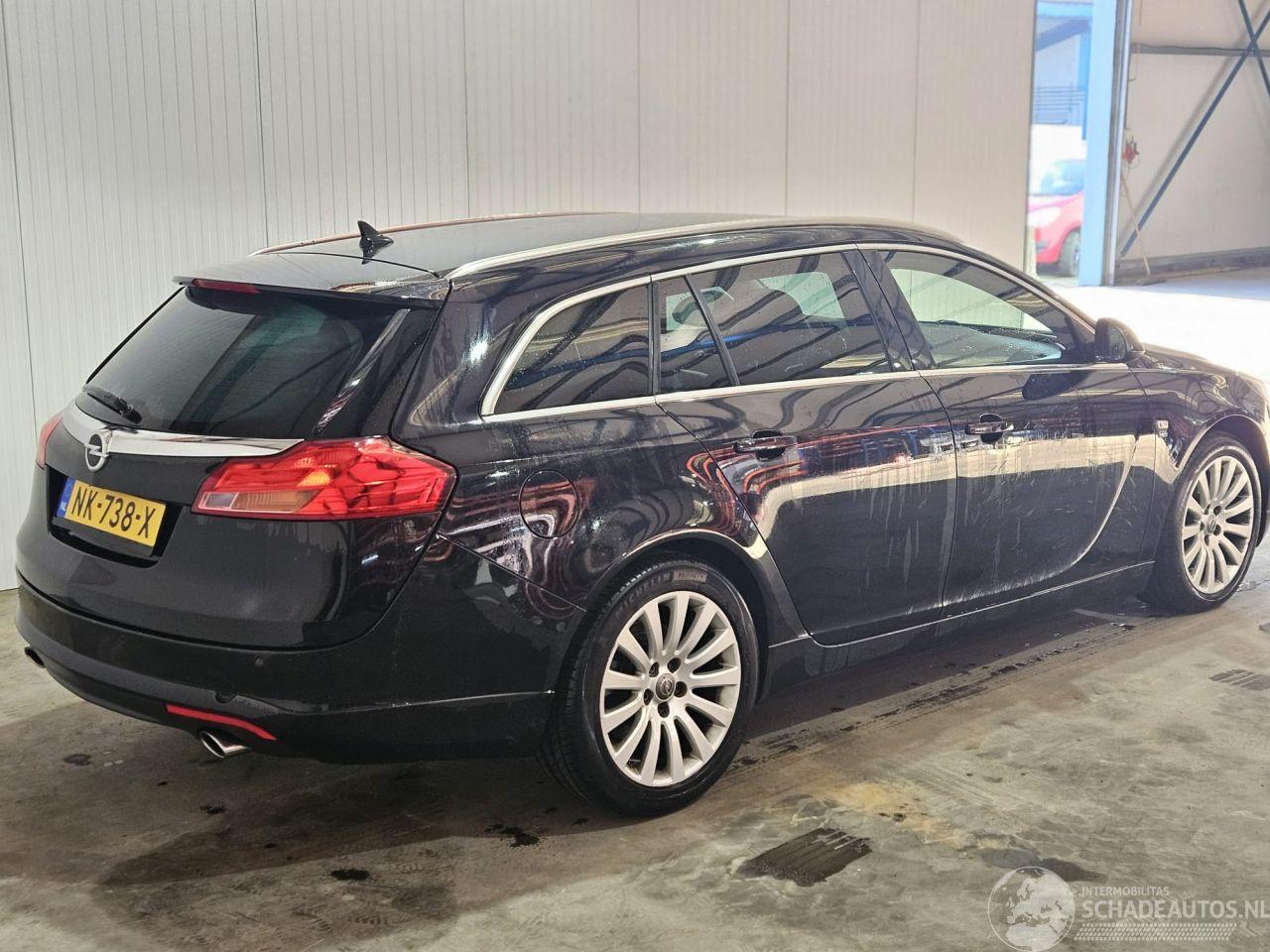 Opel Insignia SPORTS TOURER 2.0 Turbo 16V Ecotec Combi/o  Benzine 1.998cc 162kW (220pk) FWD