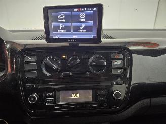 Volkswagen Up! 1.0 12V 60 Hatchback  Benzine 999cc 44kW (60pk) FWD picture 12