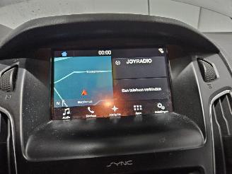 Ford Focus 1.0 Ti-VCT EcoBoost 12V 125 Combi/o  Benzine 998cc 92kW (125pk) FWD picture 12