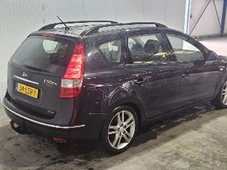 Hyundai I-30 1.6 CVVT 16V Combi/o Benzine 1.591cc 93kW (126pk) FWD 2010/6