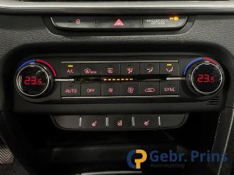 Kia Cee d Ceed Sportswagon (CDF), Combi 5-drs, 2018 1.0i T-GDi 12V picture 14