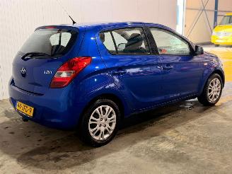Hyundai I-20 1.4i 16V Hatchback  Benzine 1.396cc 74kW (101pk) FWD picture 2