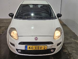 Fiat Punto 0.9 TwinAir Hatchback  Benzine 875cc 63kW (86pk) FWD picture 4