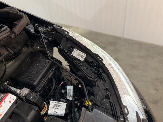 Peugeot 2008 1.2 12V e-THP PureTech 110 MPV  Benzine 1.199cc 81kW (110pk) FWD picture 12